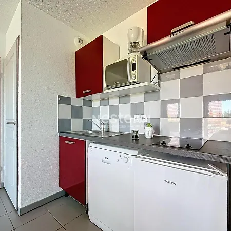3326-appartement 4 Couchages Avec Piscine Daire *